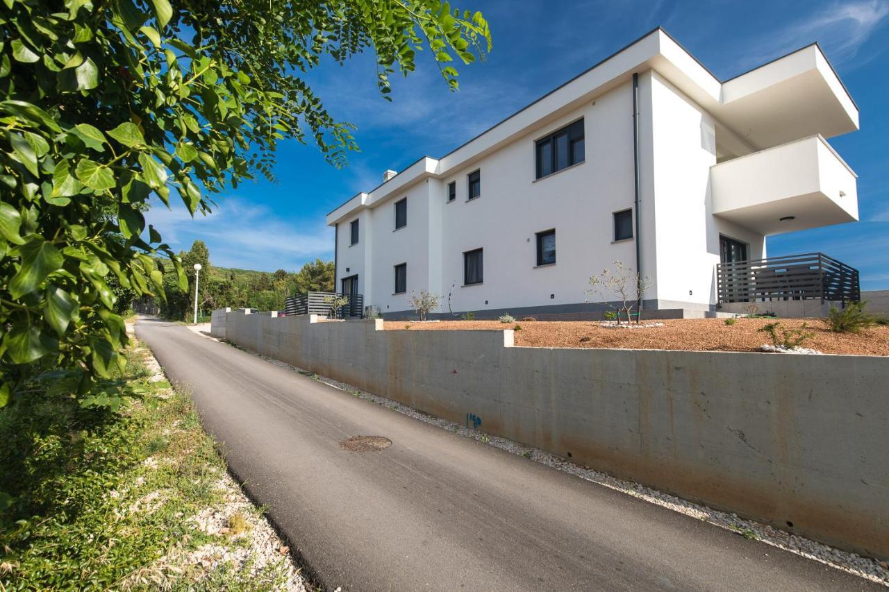 Apartman Jugo Пунат Экстерьер фото
